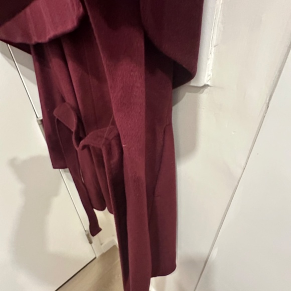 T Tahari Burgundy Shawl Coat - Size XL - Picture 5 of 9